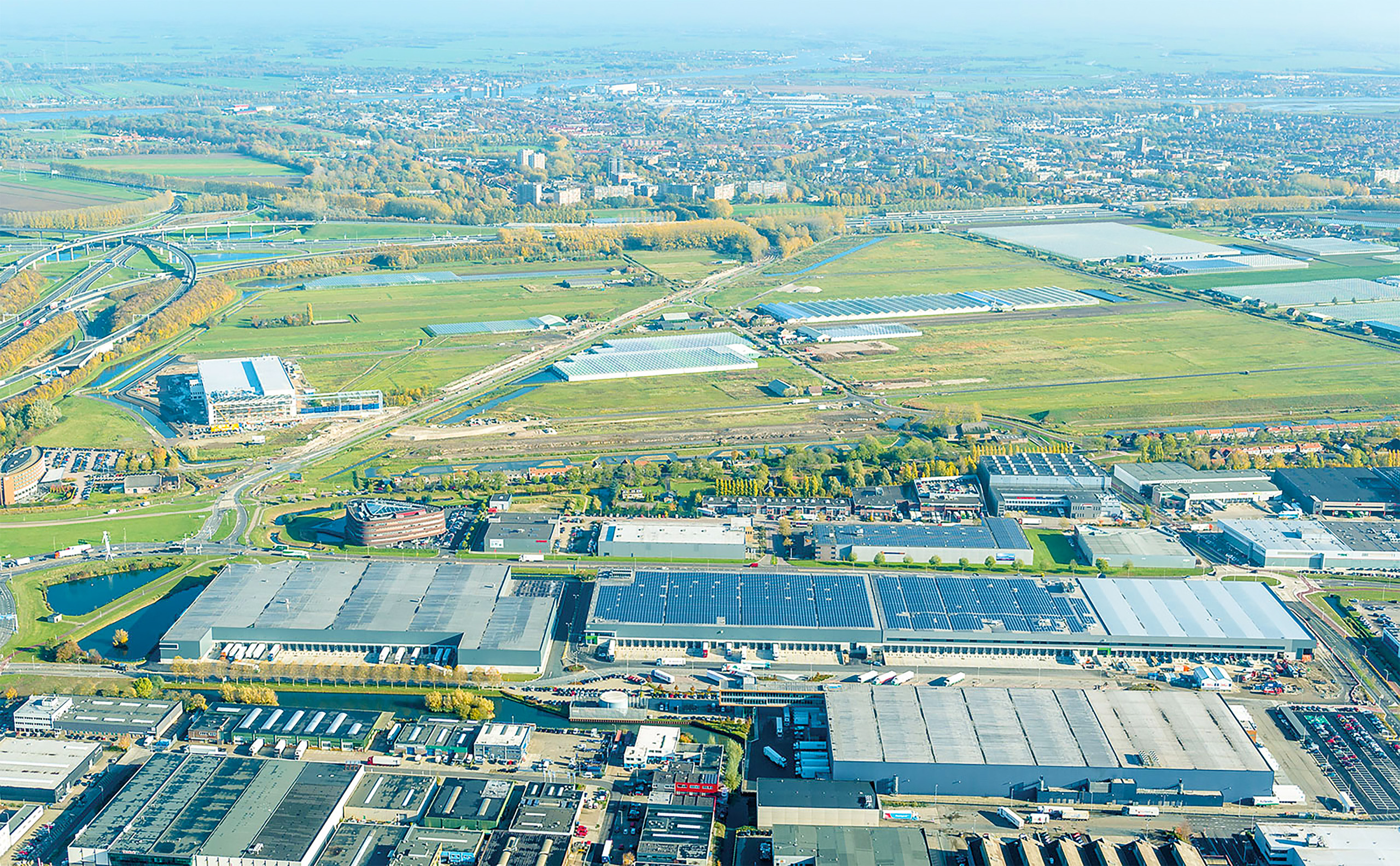 Luchtfoto Dutch Fresh Port