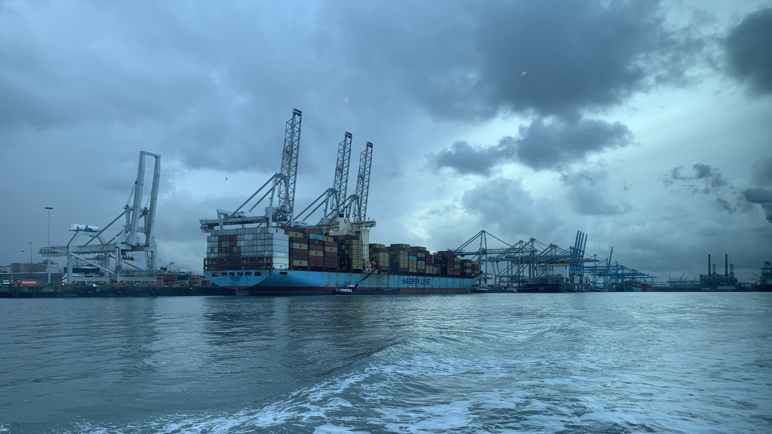 Meer innovatiekracht én goed opgeleide vakmensen in maritieme regio Rotterdam